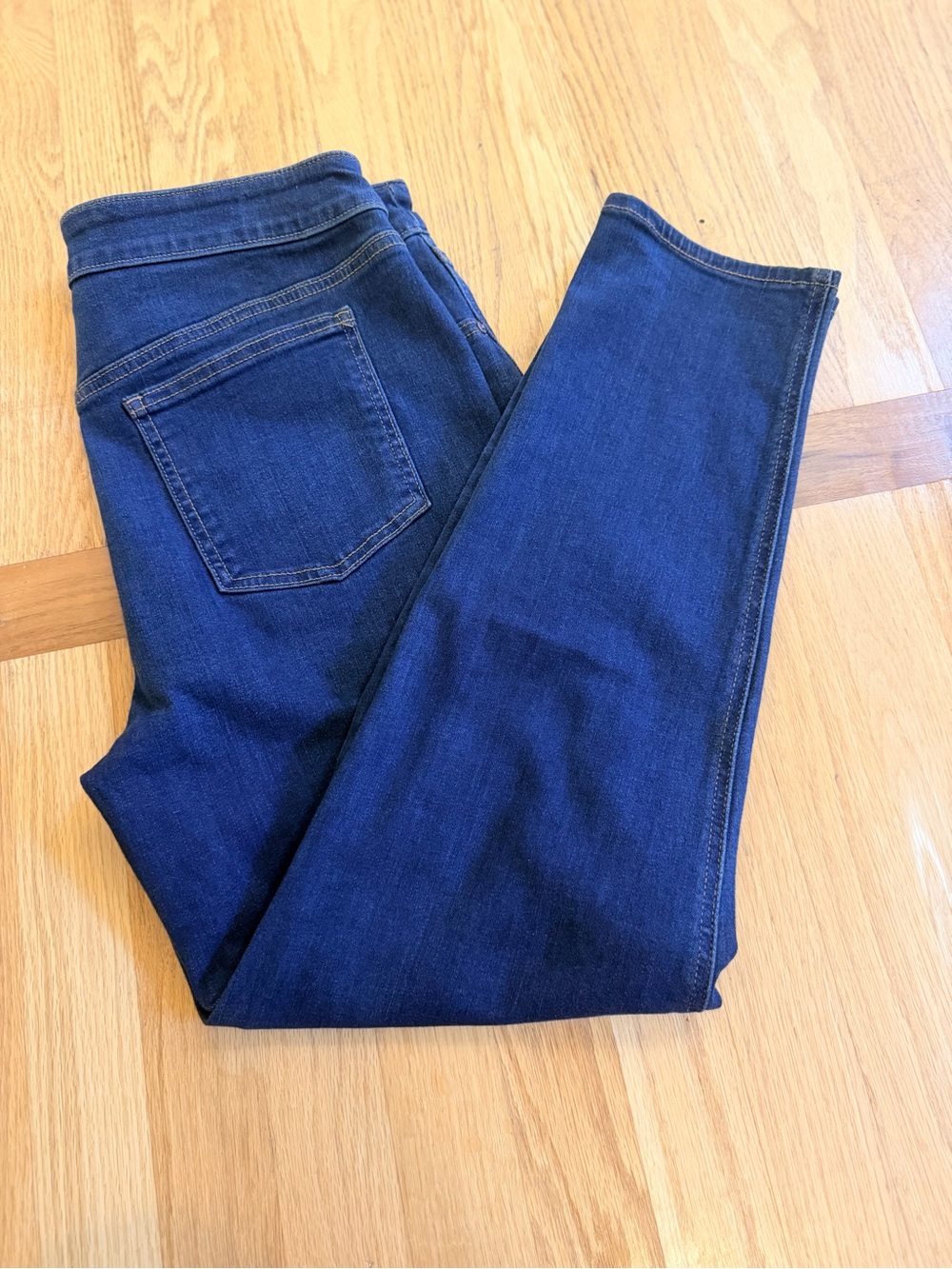 Ladies Size 10R 1.5R "Chico's" Indigo Skinny Jeans GUC